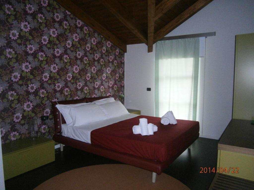 Foresteria Del Castello Torre Canavese Habitación foto